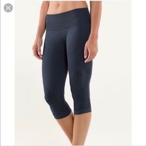 Lulu lemon crop pants